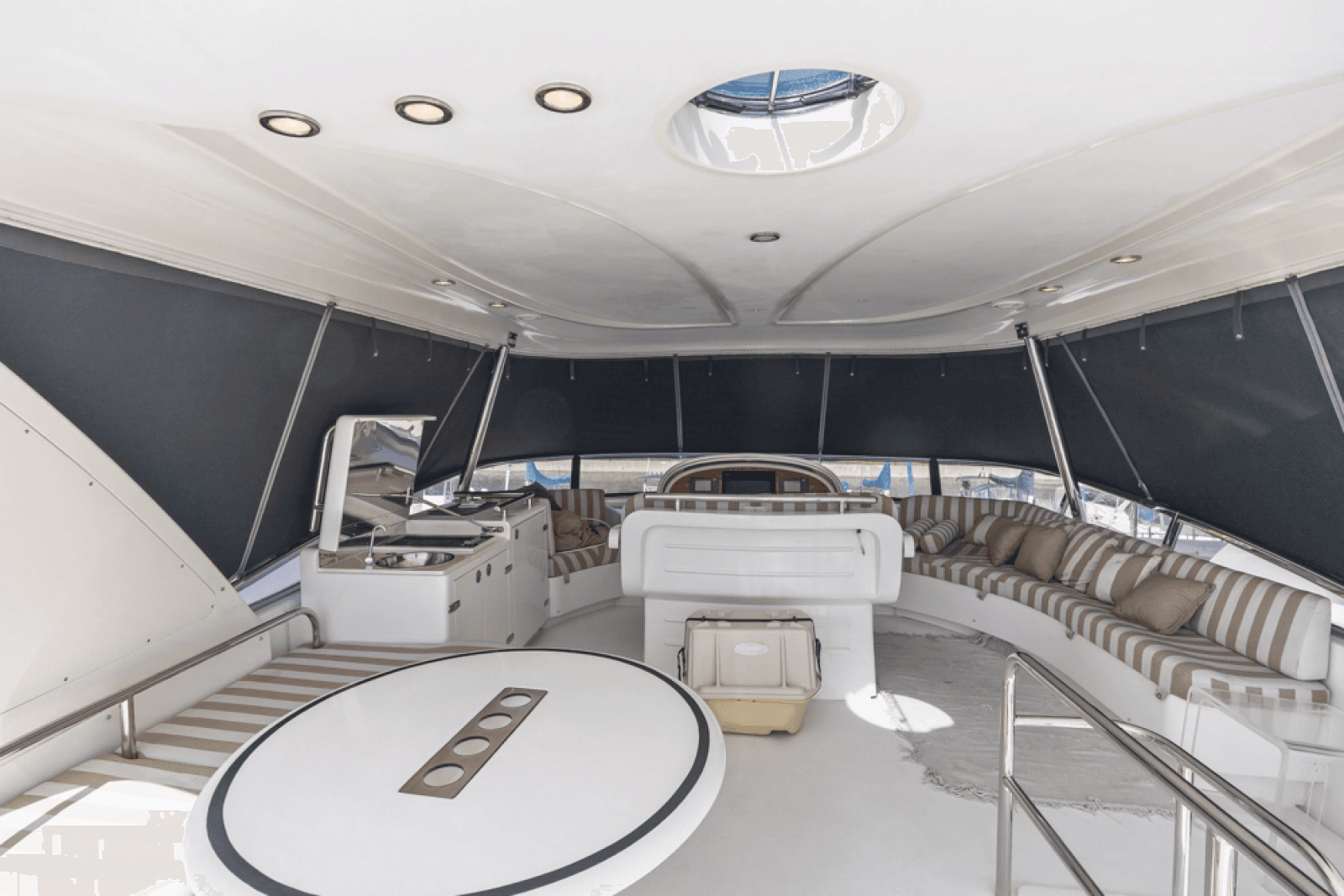 2005 Horizon 64 Elegance