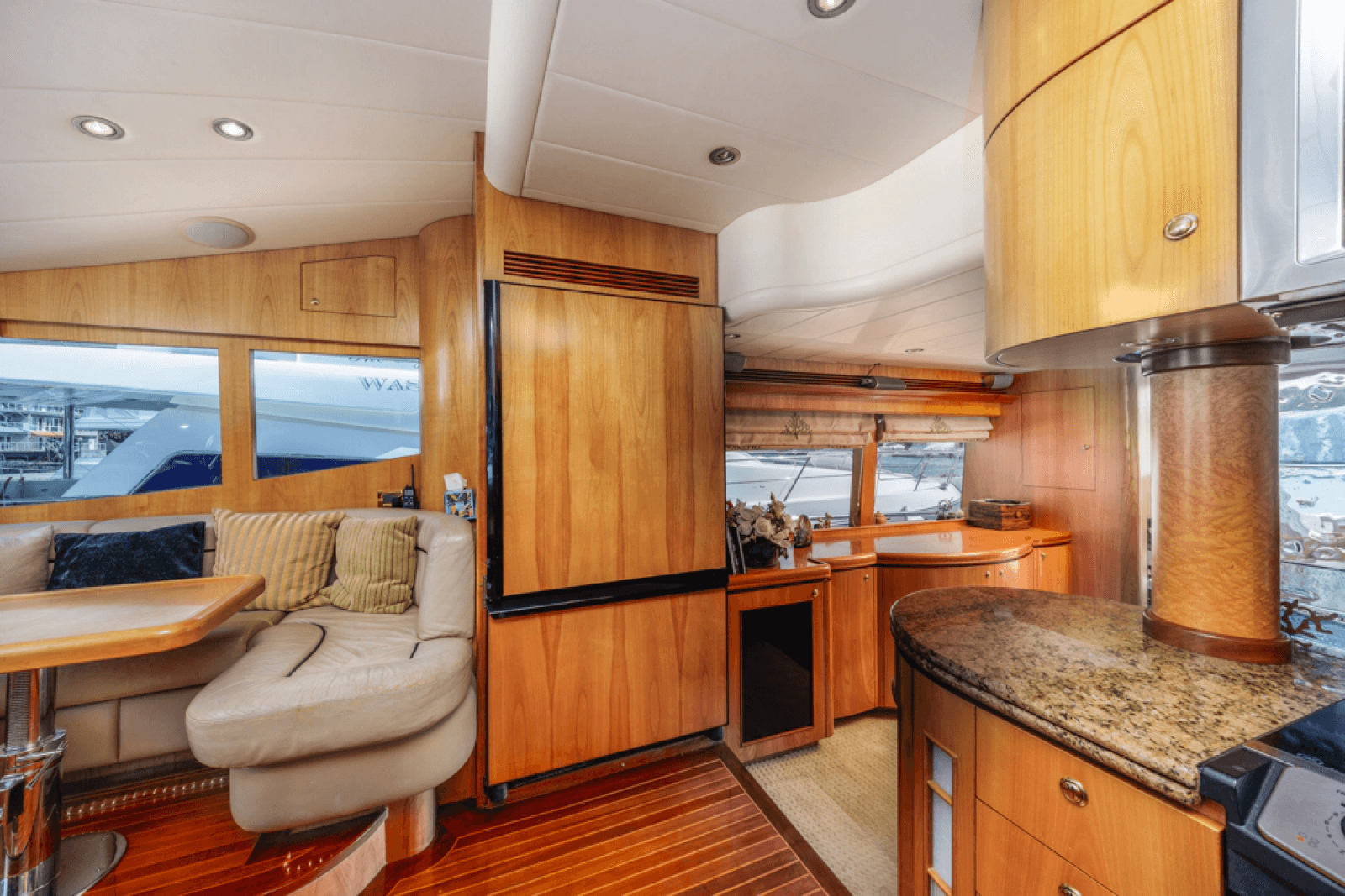 2005 Horizon 64 Elegance