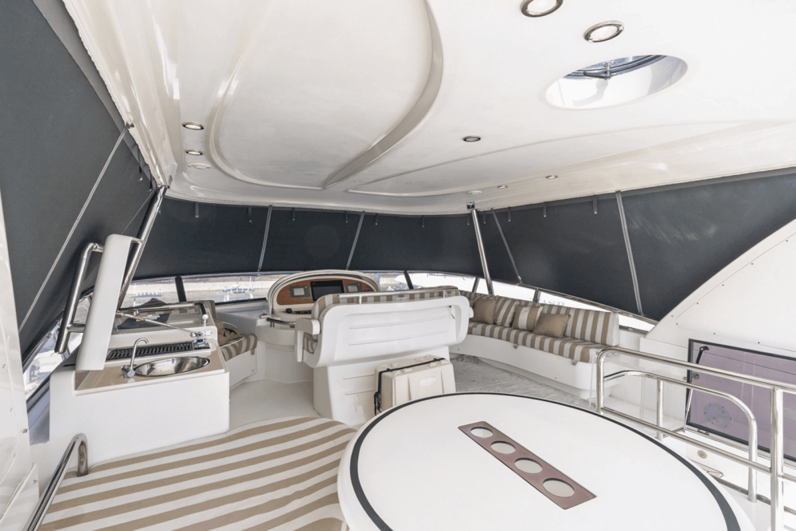 2005 Horizon 64 Elegance