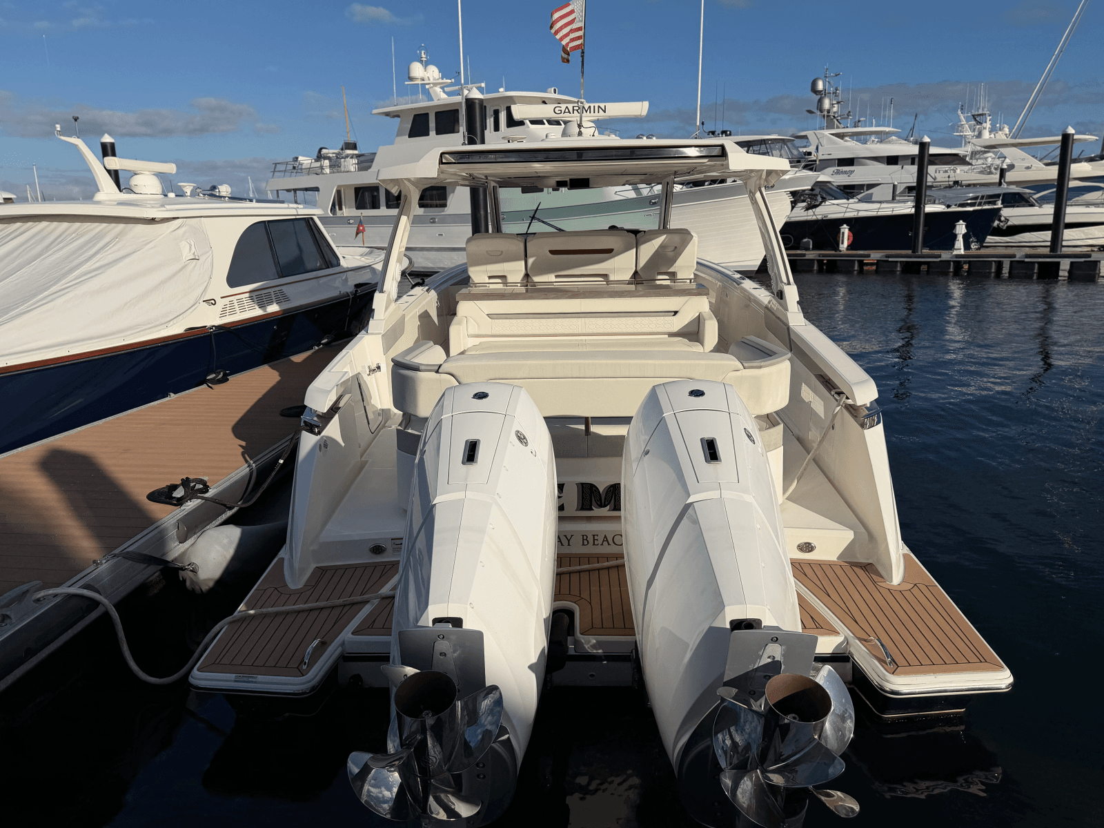 2023 Tiara Yachts 43 LS