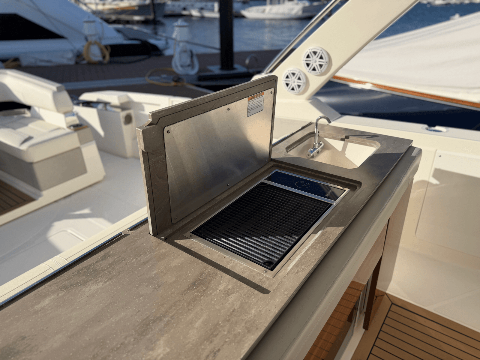 2023 Tiara Yachts 43 LS