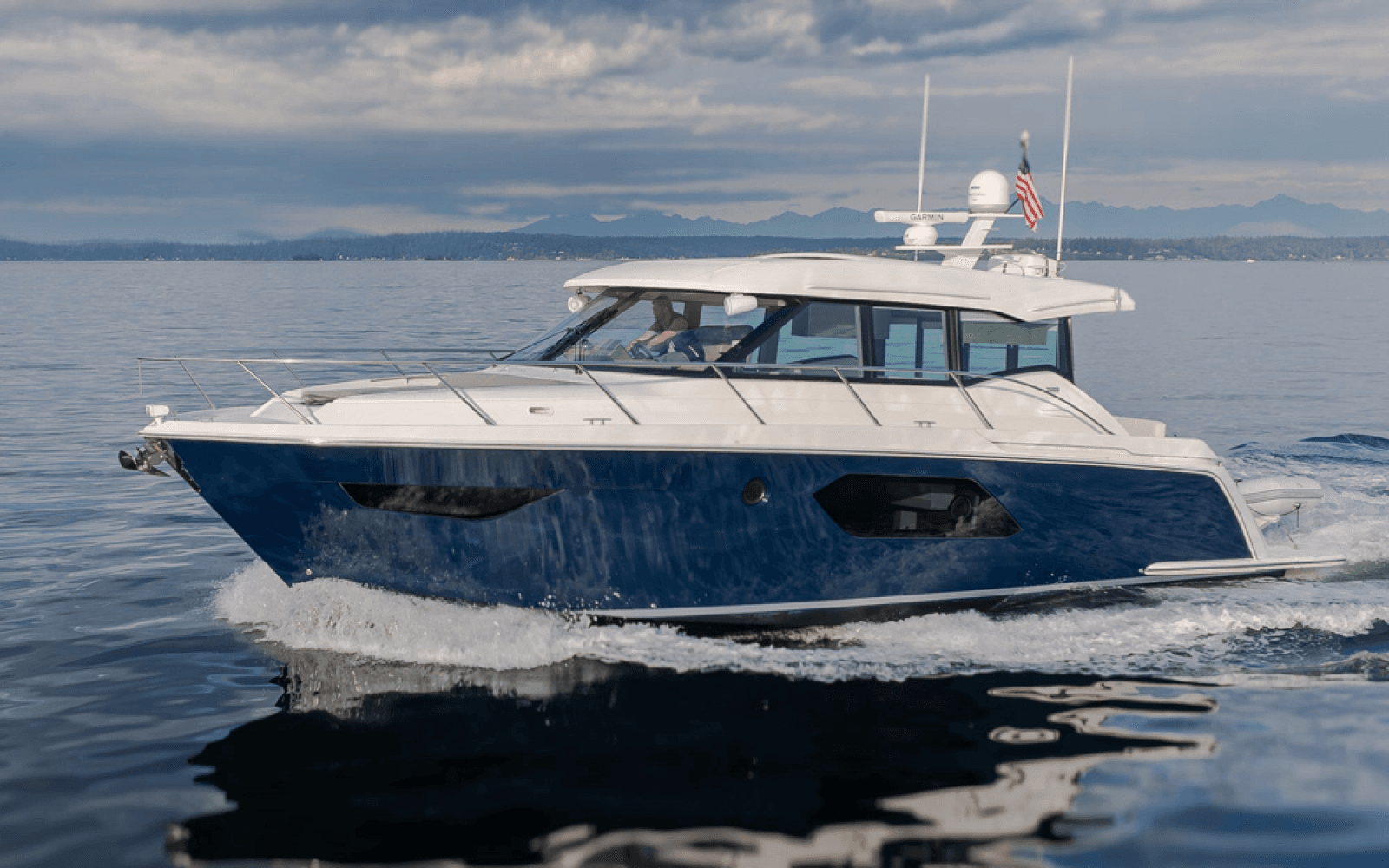 2019 Tiara Yachts C49 Coupe