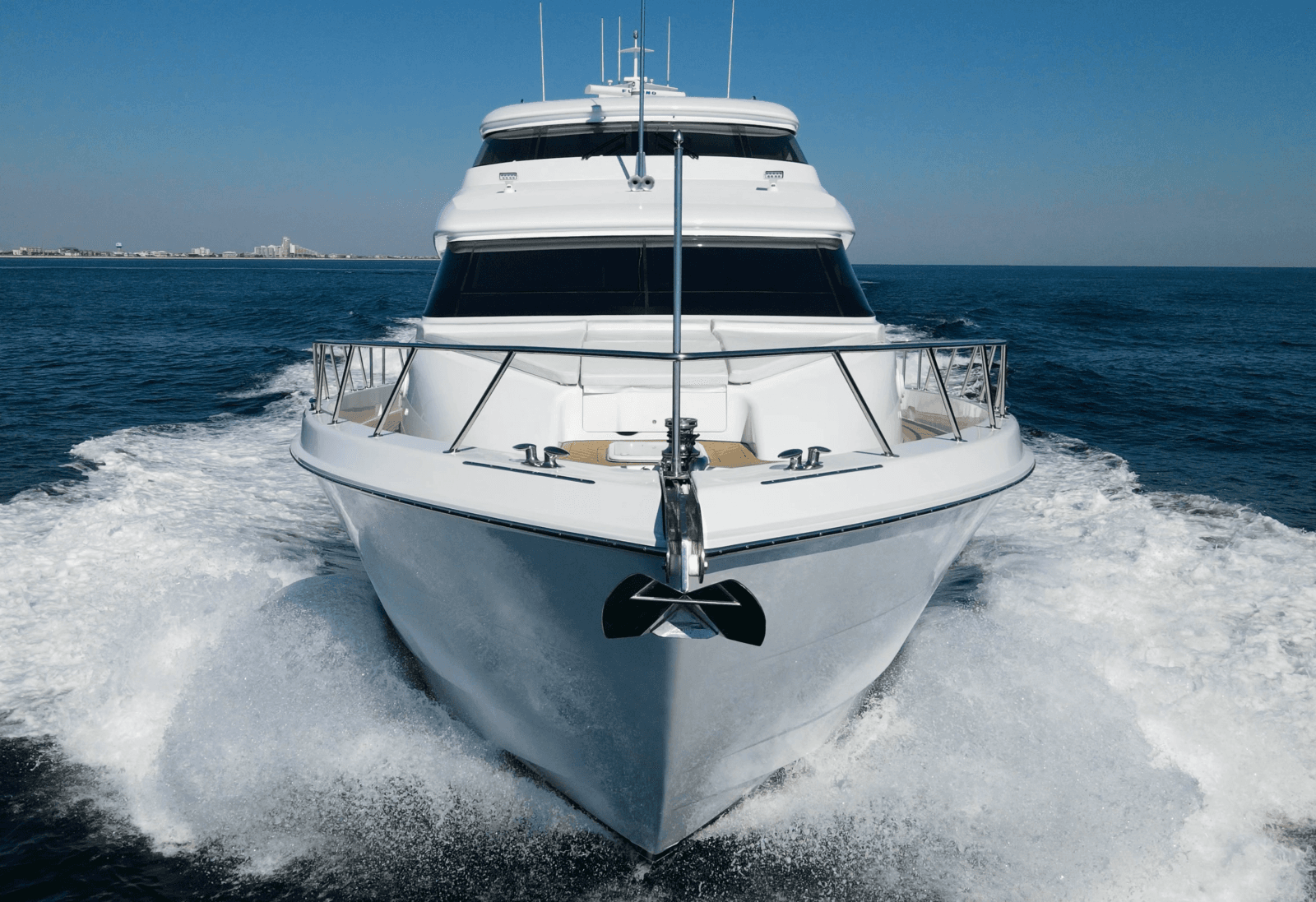 2006 Hatteras 80 Motor Yacht Skylounge