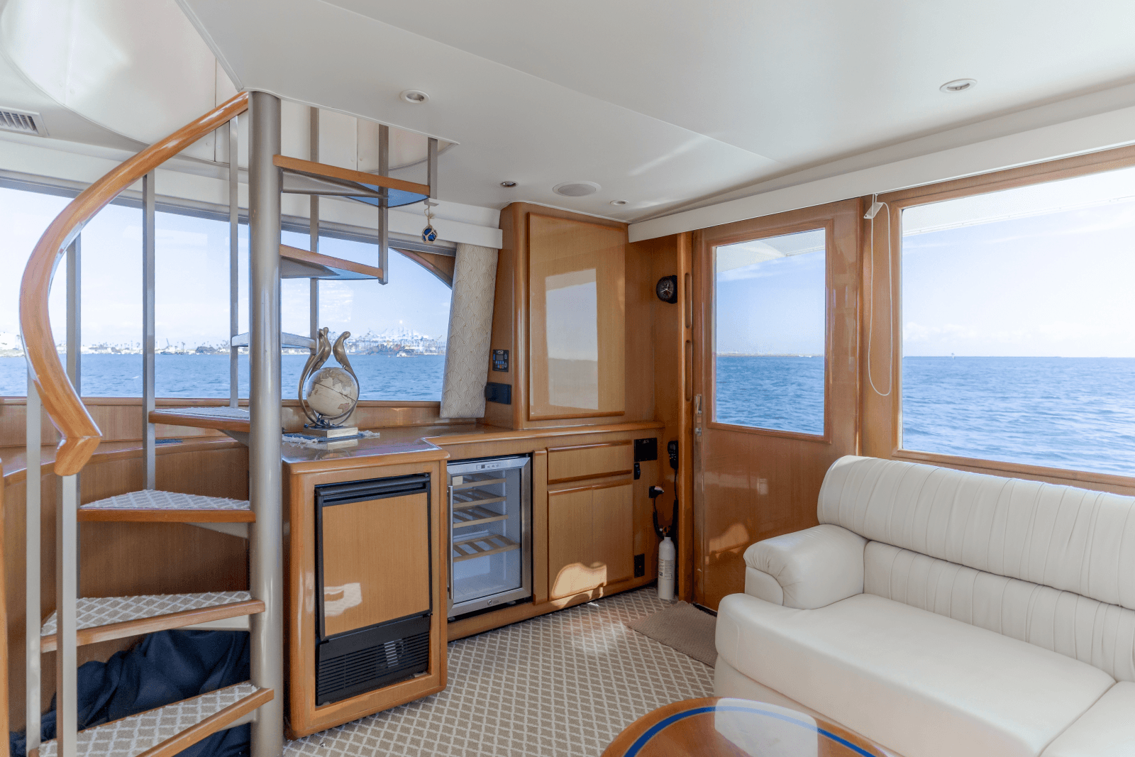 1999 Viking 58 Enclosed Bridge