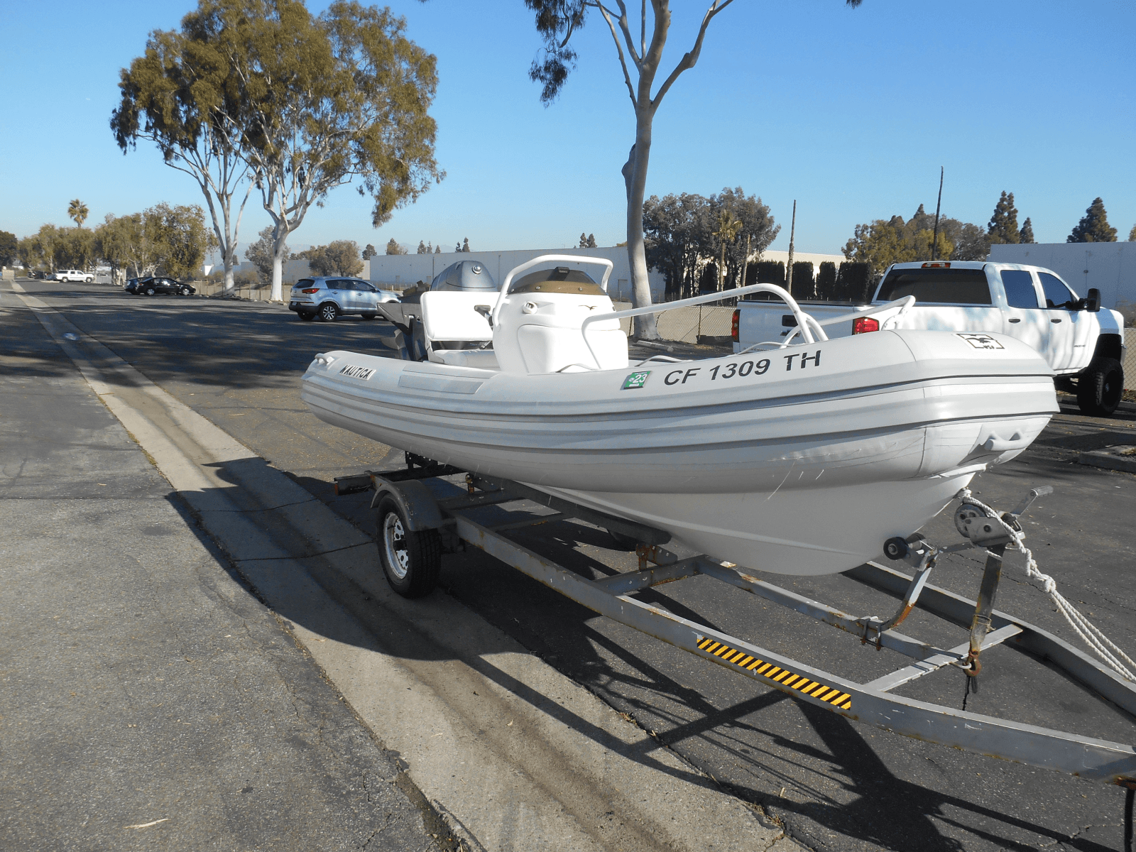 1999 Viking 58 Enclosed Bridge