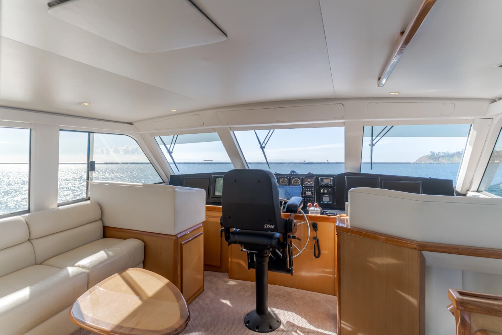 1999 Viking Enclosed Bridge