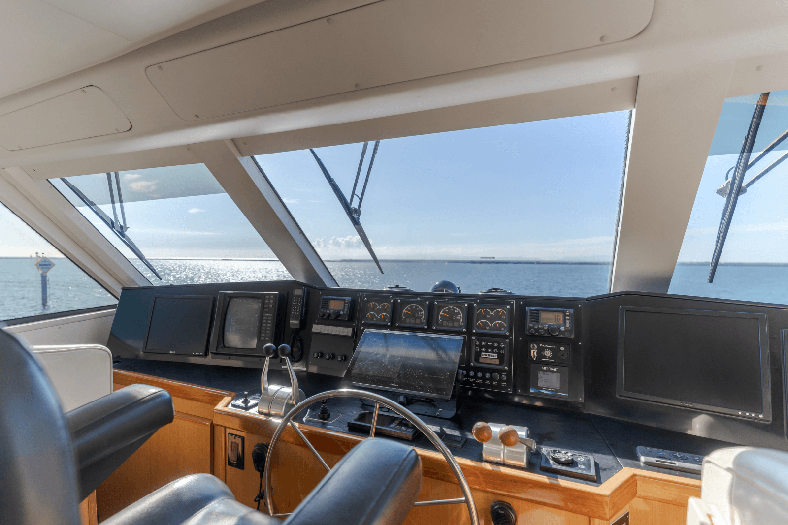 1999 Viking 58 Enclosed Bridge