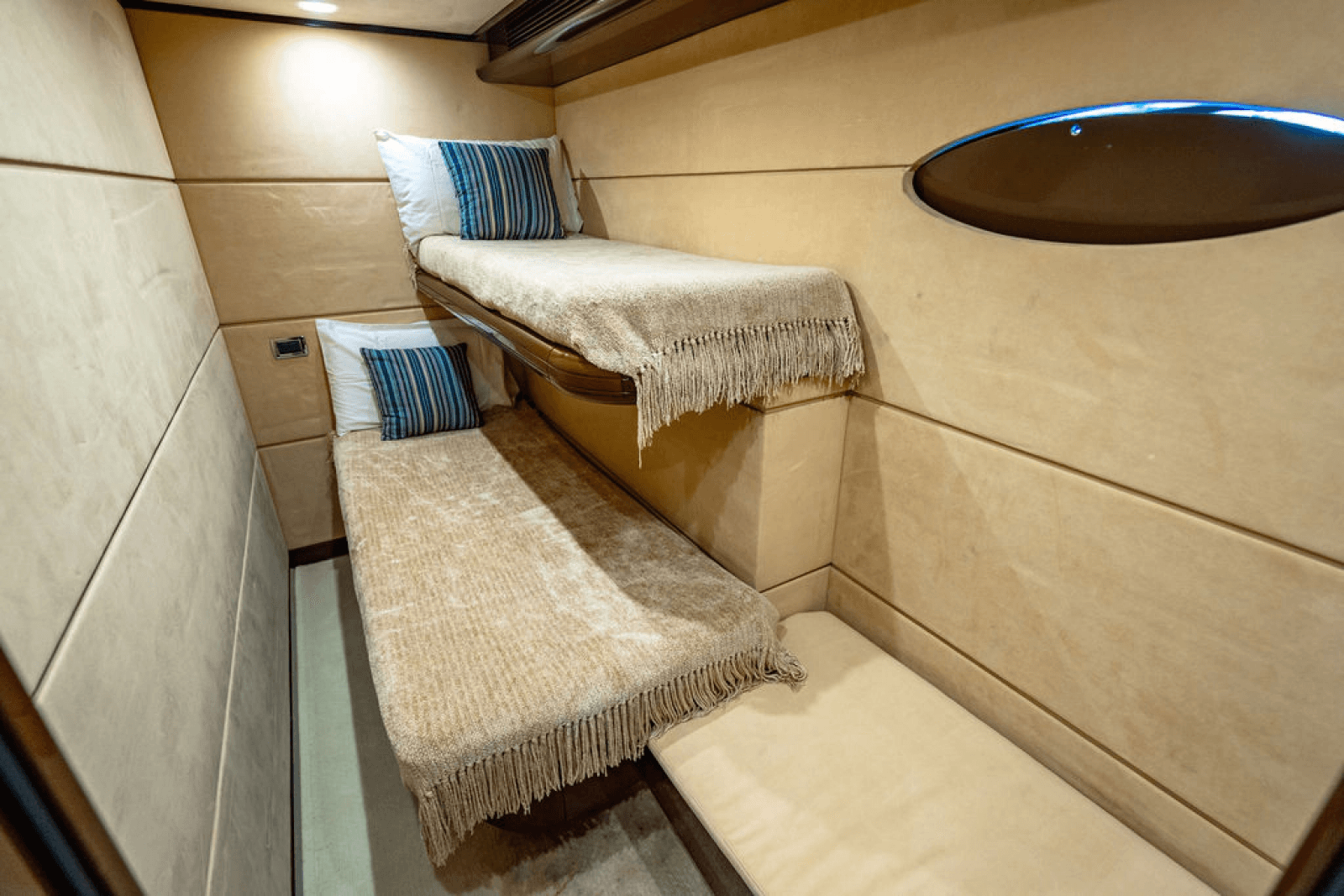 2011 Hargrave Tri-deck