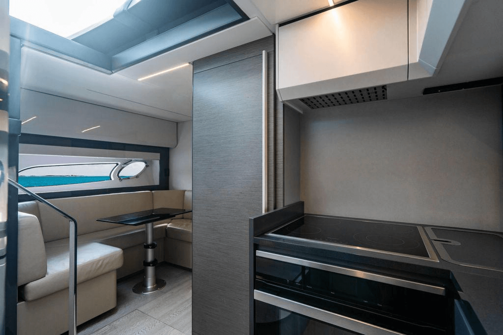 2018 Pershing 5x