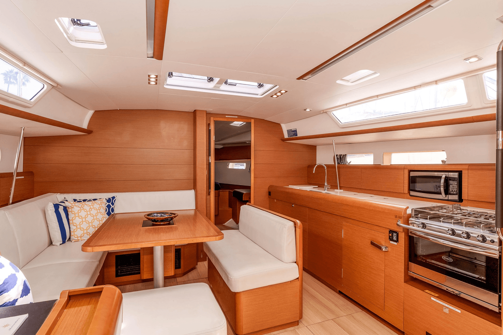 2018 Jeanneau Sun Odyssey 479