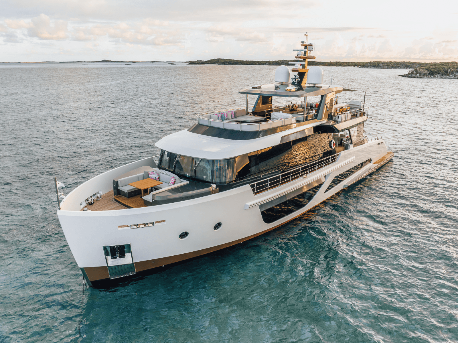 2022 Alpha Custom Yachts Spritz 102