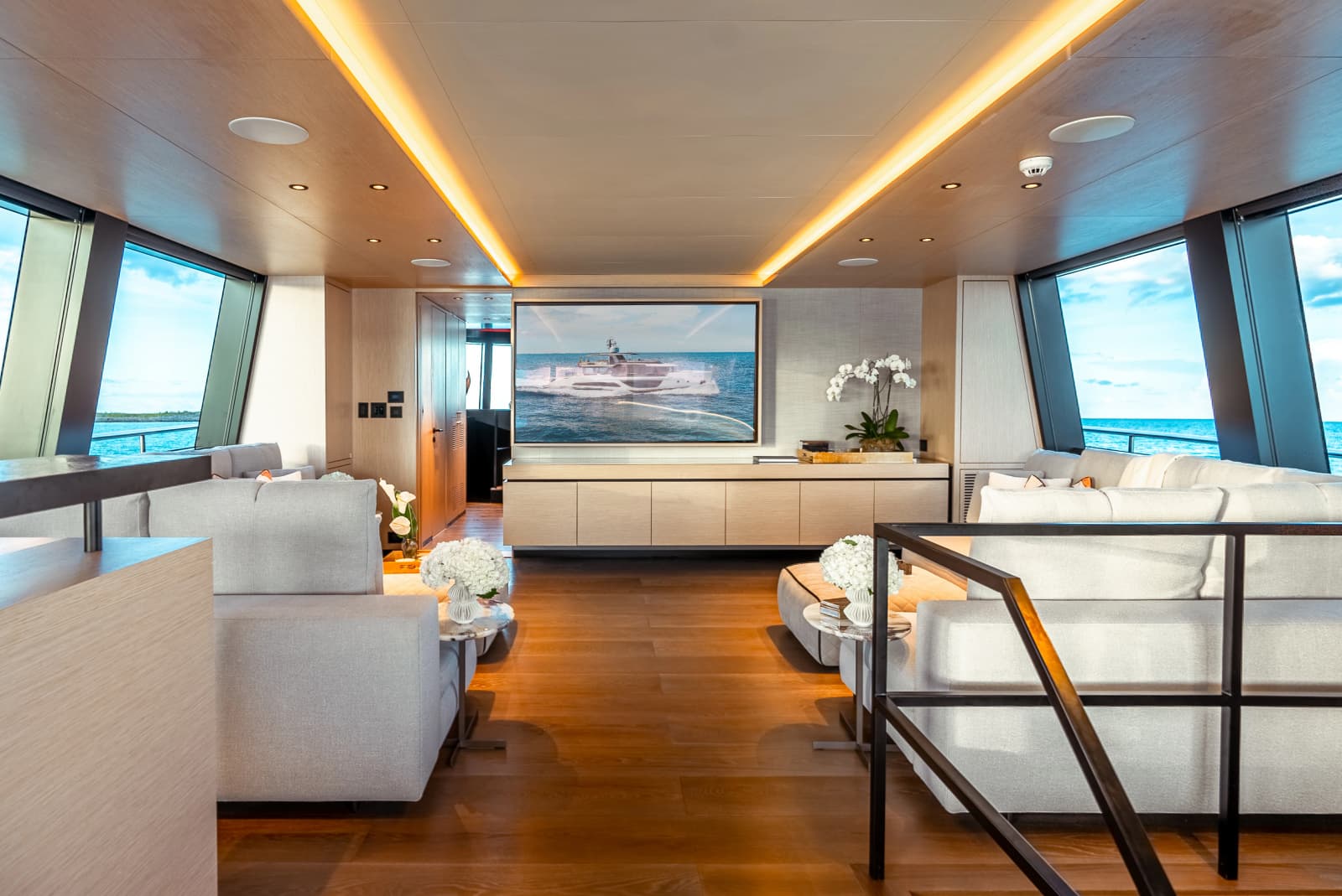 2022 Alpha Custom Yachts Spritz