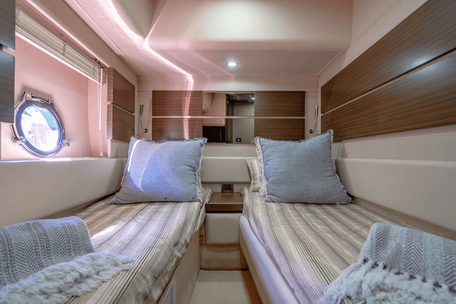 2015 Azimut 54 Flybridge