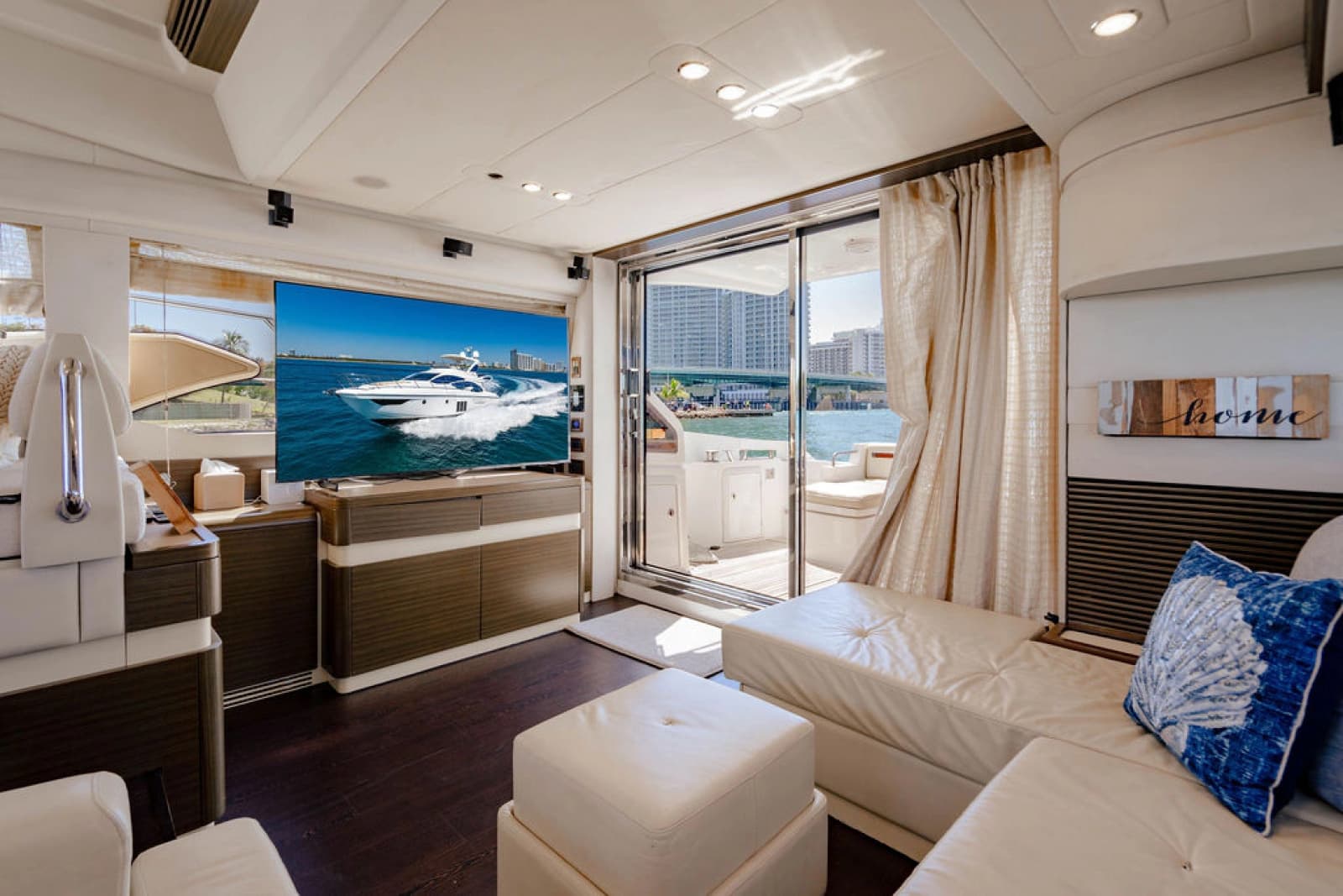 2015 Azimut 54 Flybridge