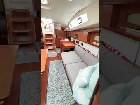 2009 Beneteau Oceanis 40 Interior Flythrough