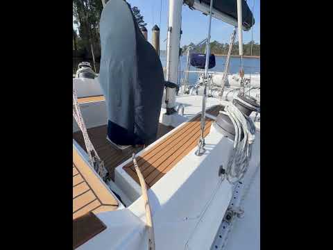 1986 Nauticat 40 Pilothouse Cutter-Ketch Exterior Flythrough