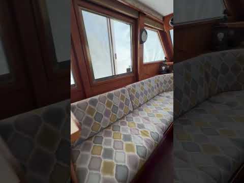 1989 Jefferson Marquesa 52 Interior Flythrough