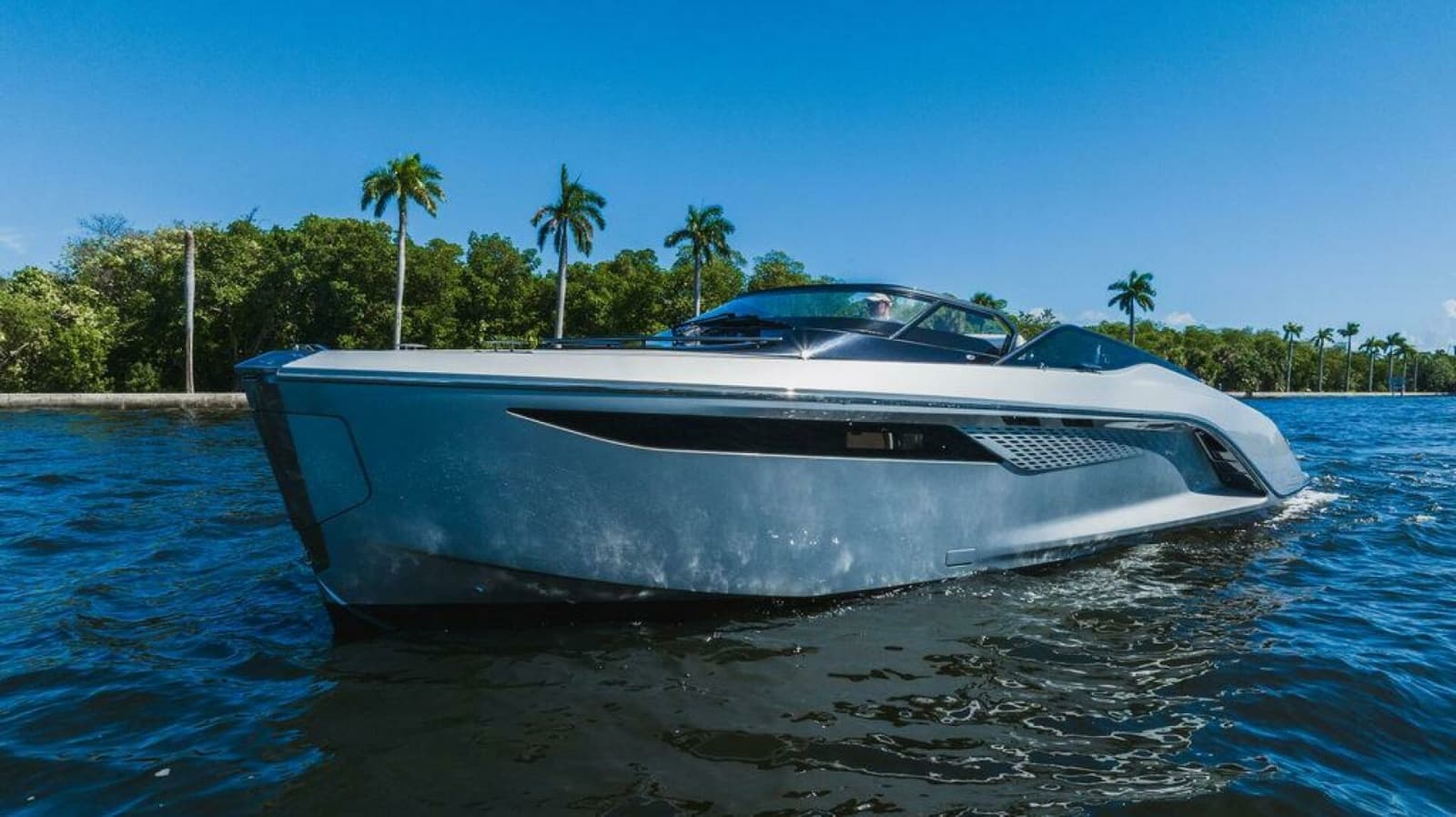 2020 Princess R35