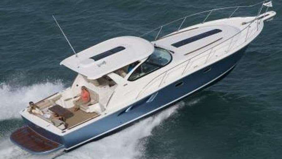 2017 Tiara Yachts