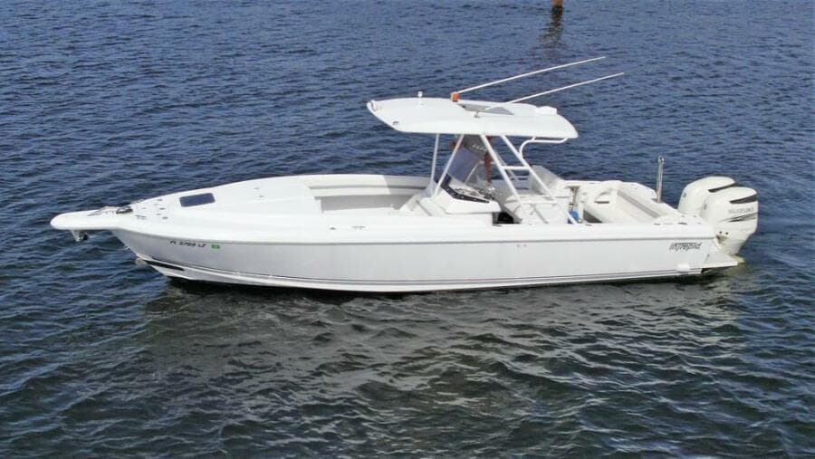 2003 Intrepid 32