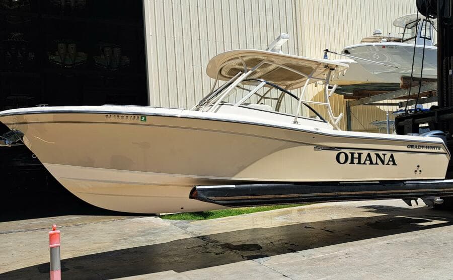 2018 Grady-White Freedom 285
