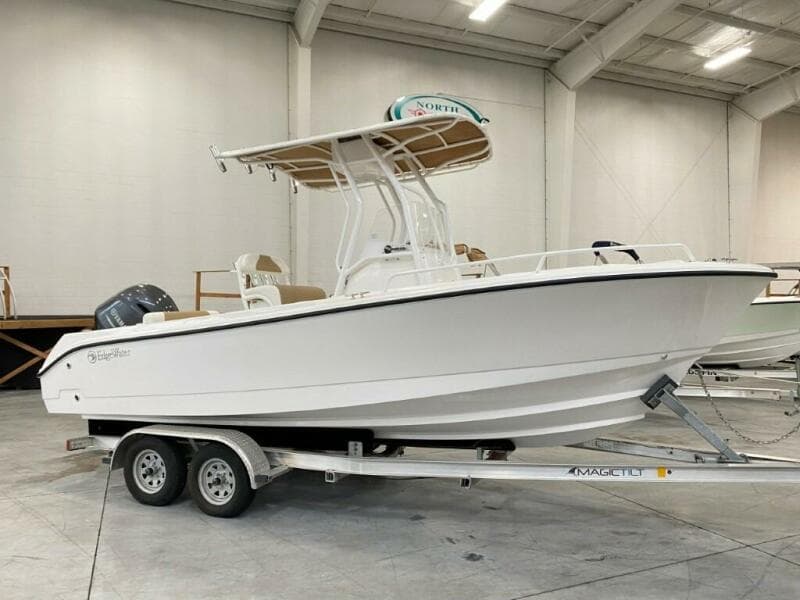 2025 Edgewater 208CC
