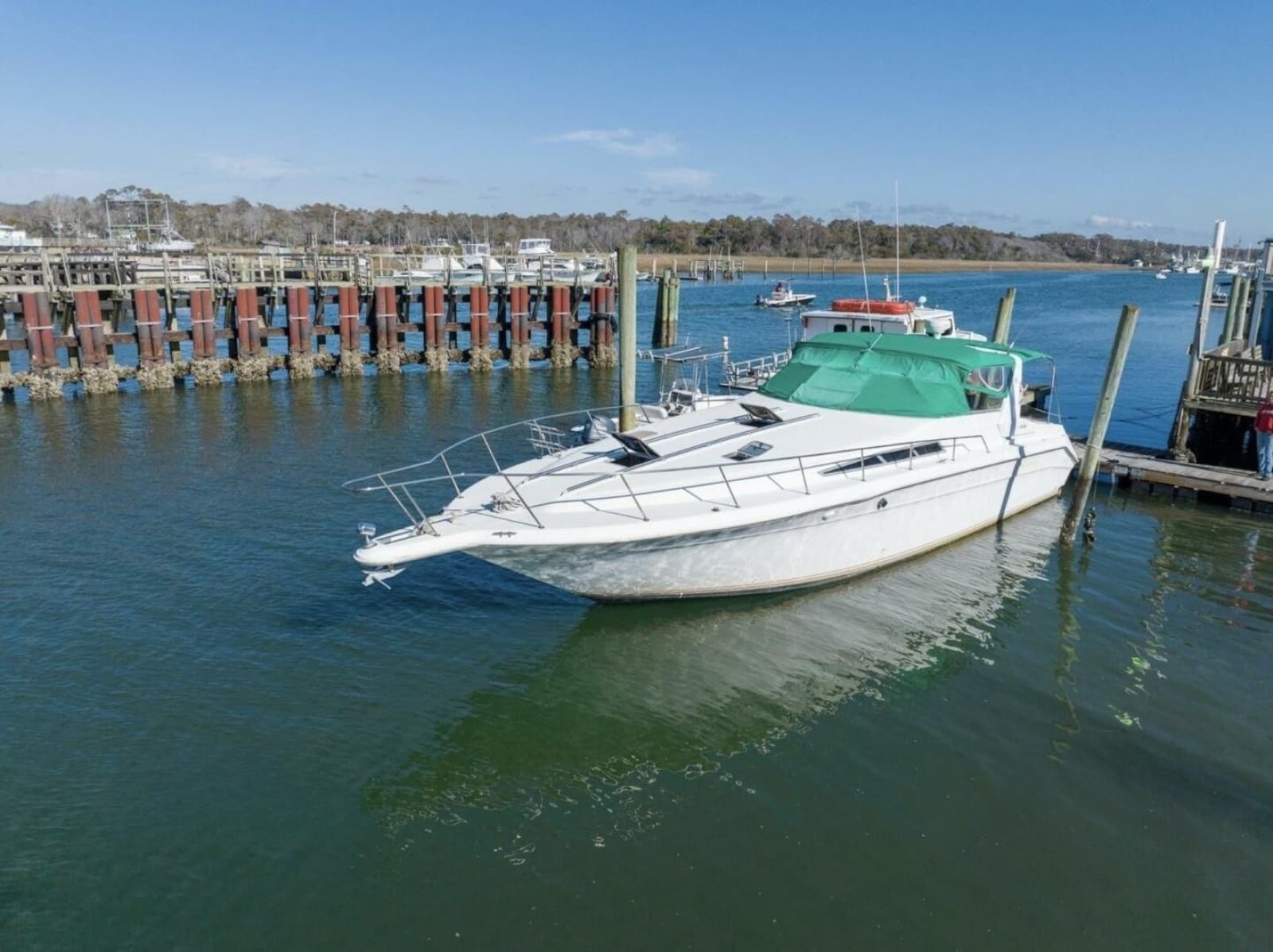1990 Sea Ray 420 Sundancer