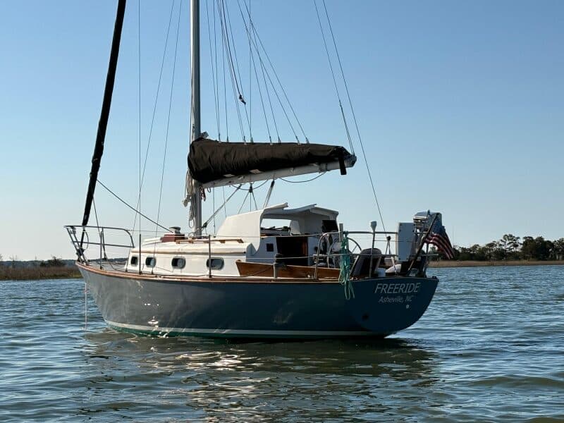 1985 Cape Dory