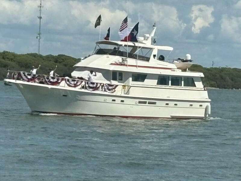 1988 Hatteras Motor Yacht