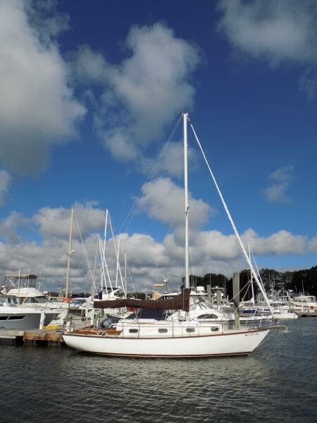 1981 Cape Dory