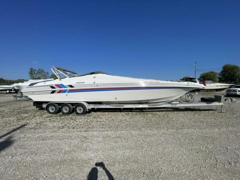 1993 Fountain 38 Sport Cruiser