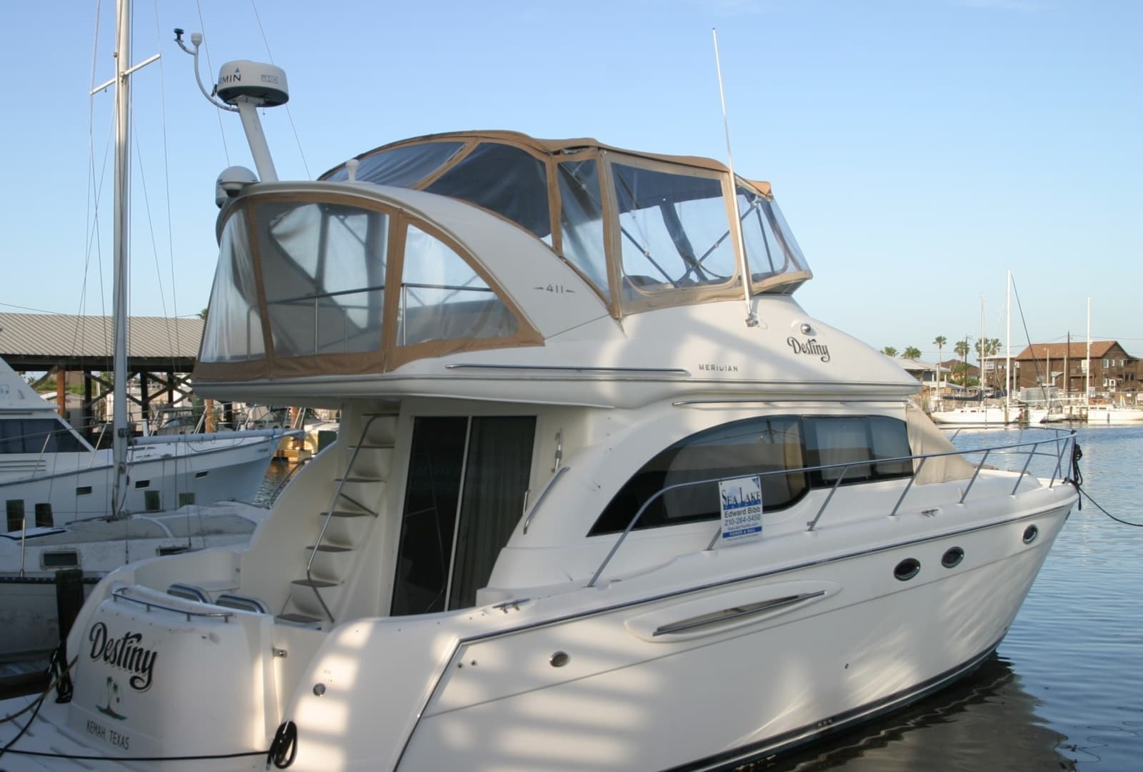 2005 Meridian 411 Sedan