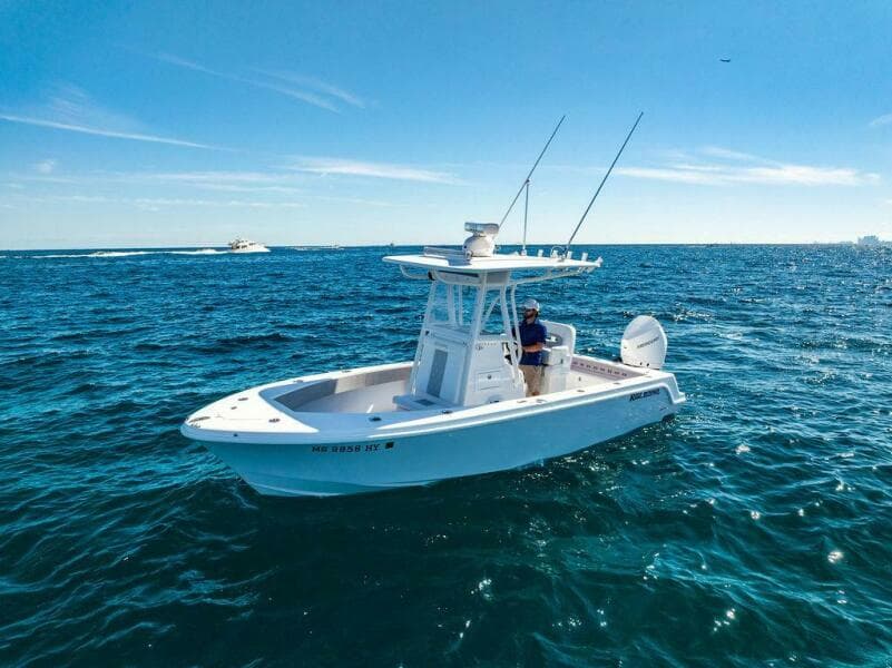 2027 Reef Runner 230