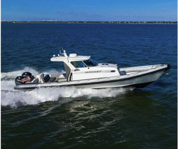 2002 Protector 410 Targa