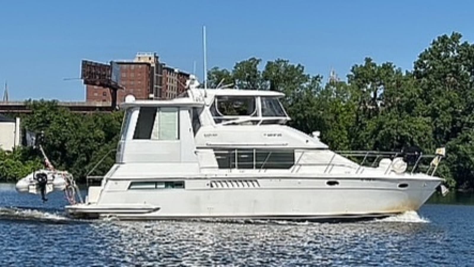 1996 Carver 455 Motor Yacht