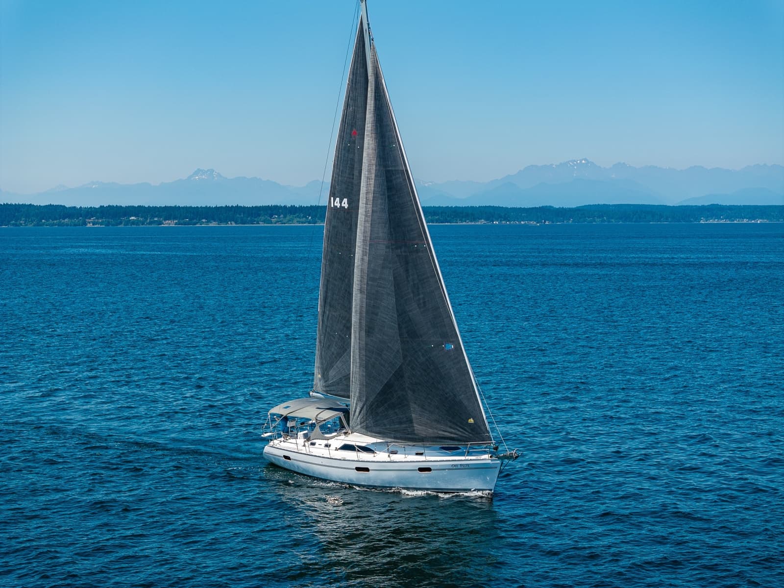 2023 Catalina 445