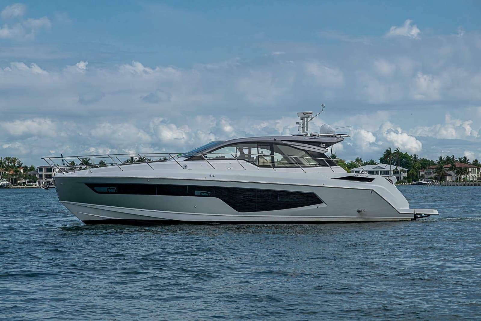 2019 Azimut Atlantis 51