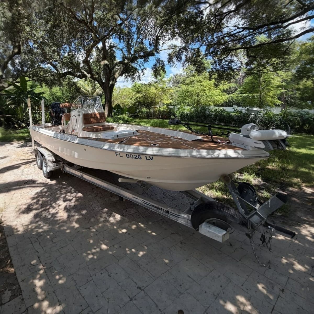 2002 Scout 240 Bay Scout