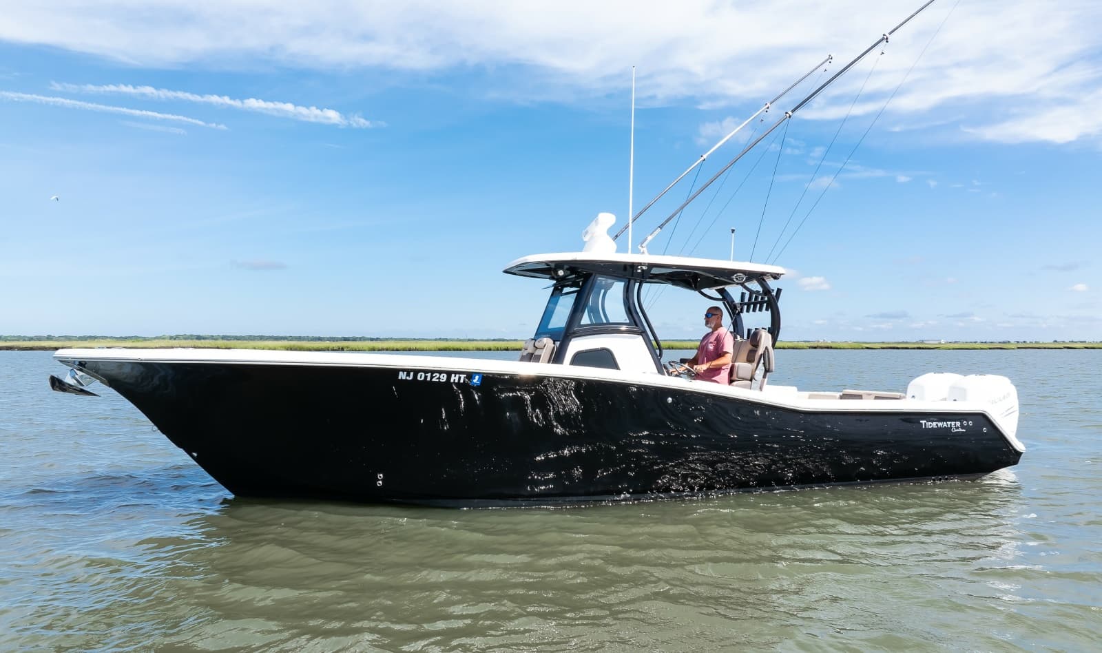 2023 Tidewater 320 CC Adventure