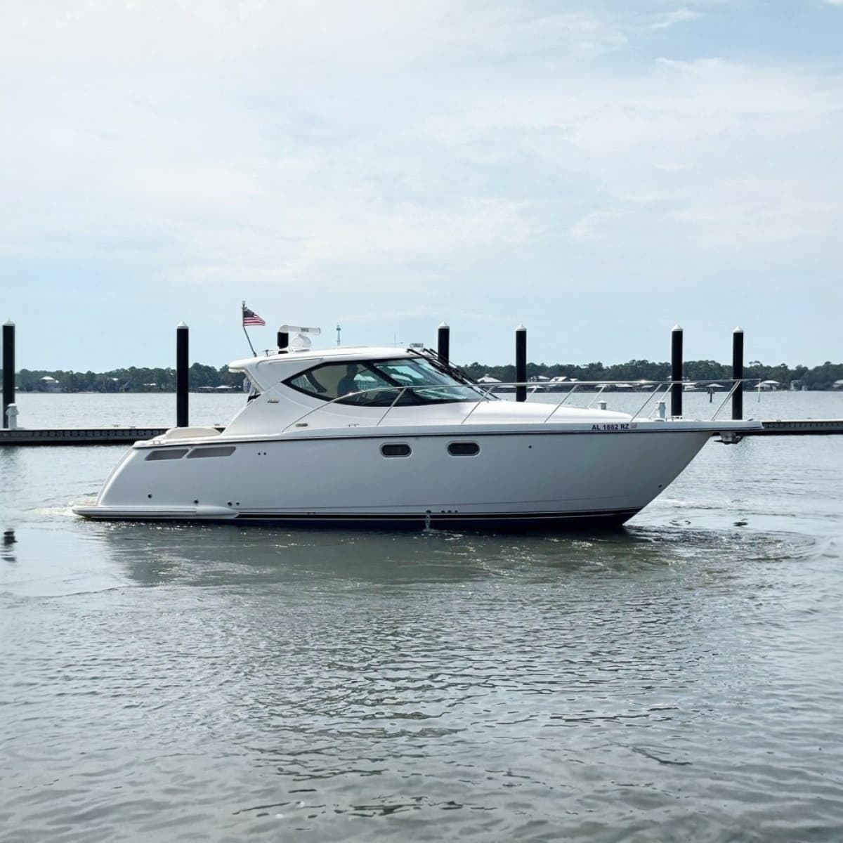 2009 Tiara Yachts 3500 Sovran