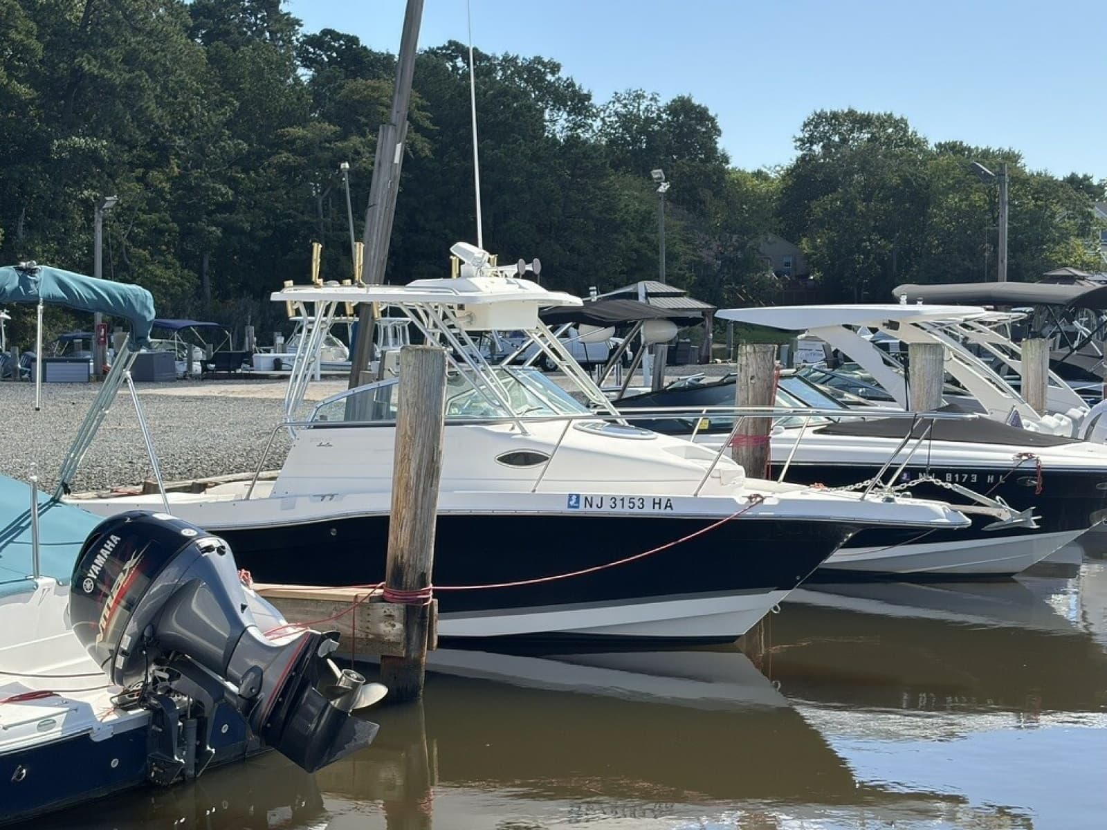 2008 Seaswirl Striper 2301 Walkaround I/O