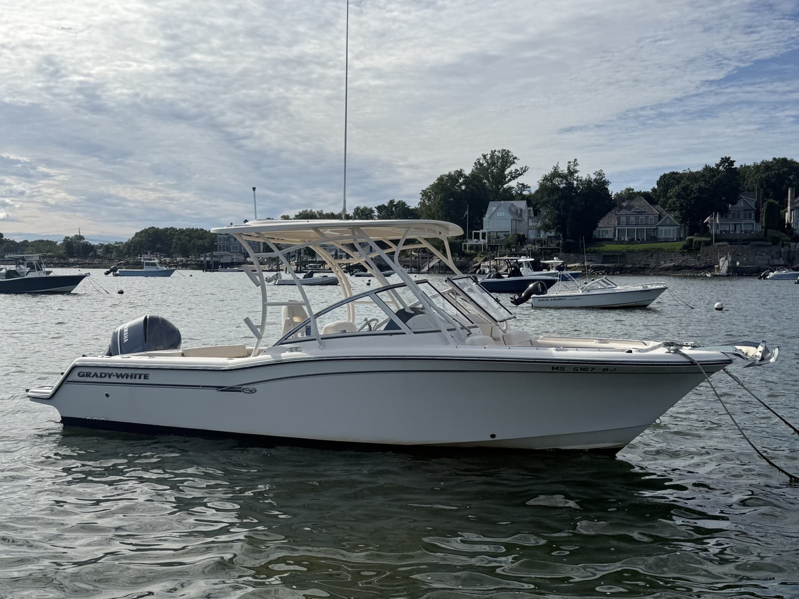 2018 Grady-White 235 Freedom