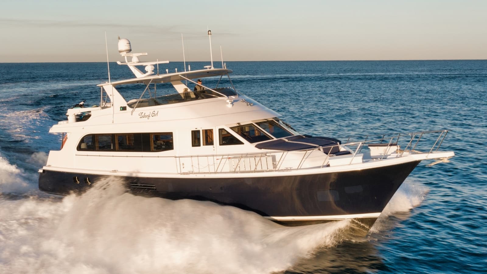2002 Hatteras CPMY