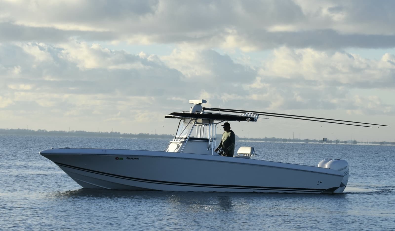 2008 Fountain 32 CC