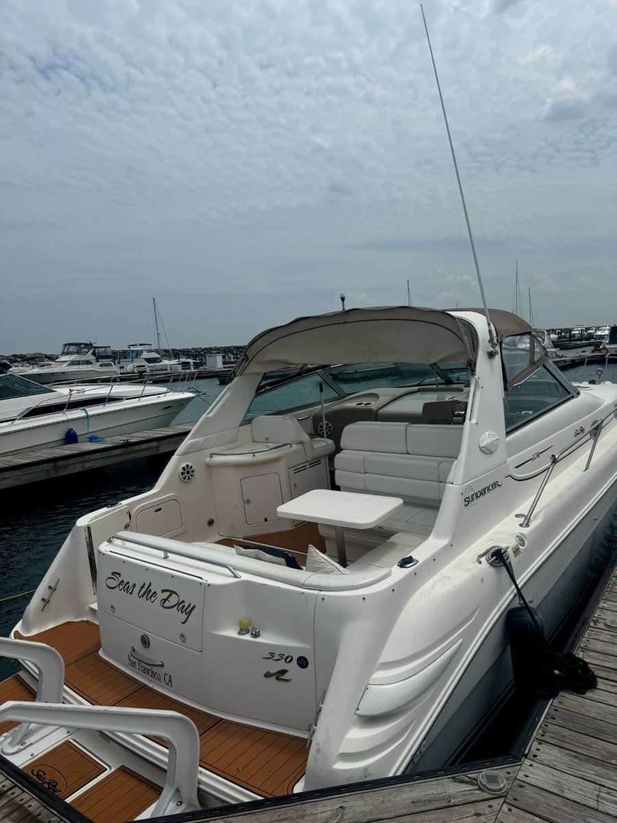 1998 Sea Ray Sundancer 330