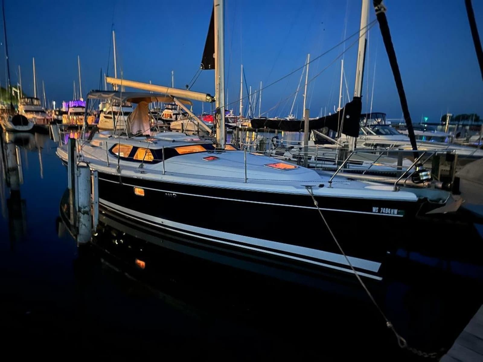 2006 Hunter sloop