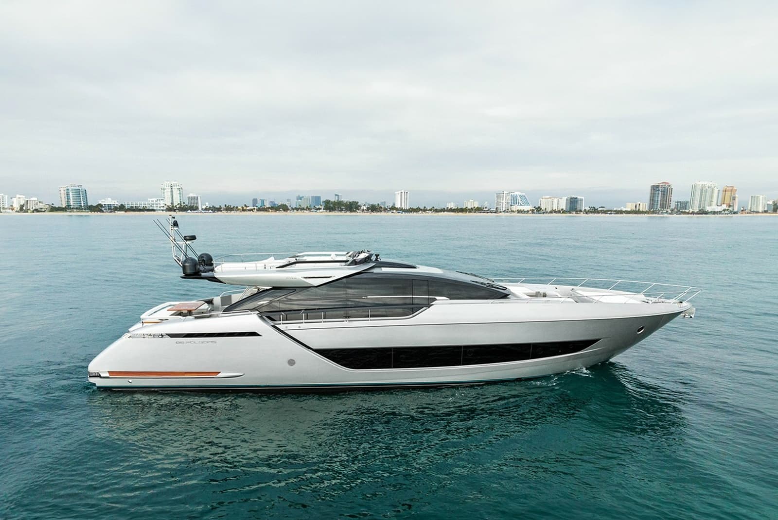 2021 Riva Folgore
