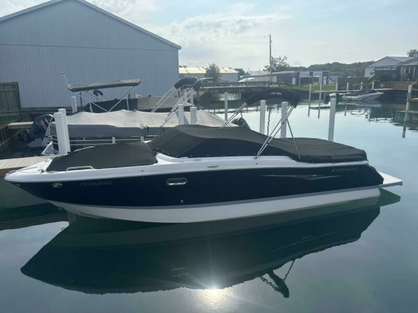 2013 Four Winns H260