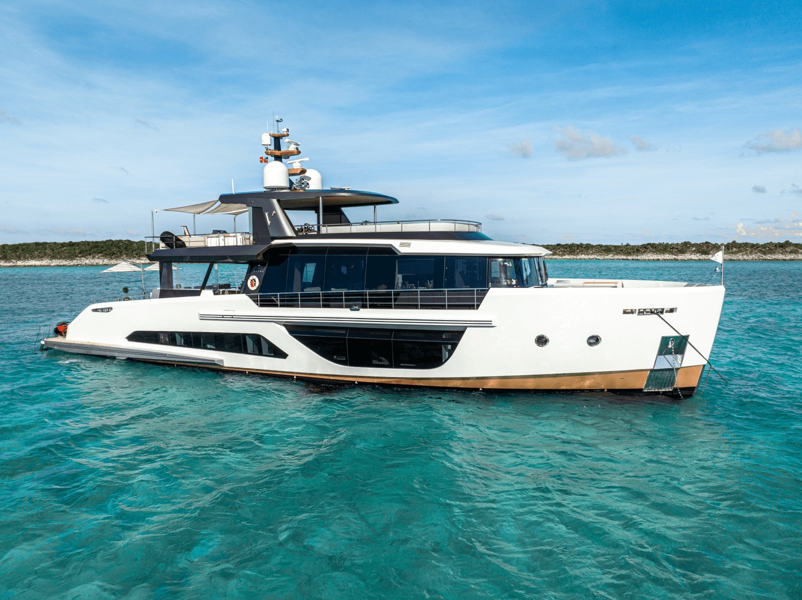 2022 Alpha Custom Yachts Spritz 102
